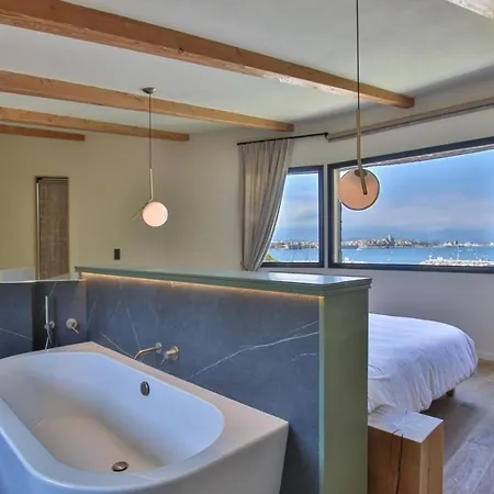 Luxury Villa Cap D'Antibes * אנטיב
